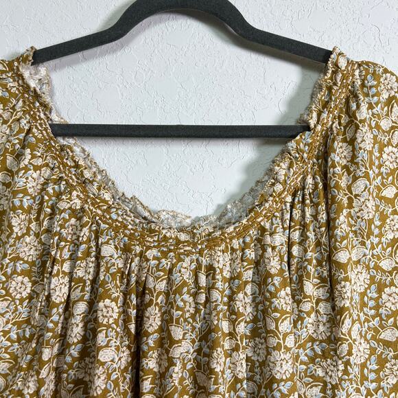 Women's Faherty Floral Pattern Pullover Short Sleeve Shirt Size XL - Picture 2 of 9